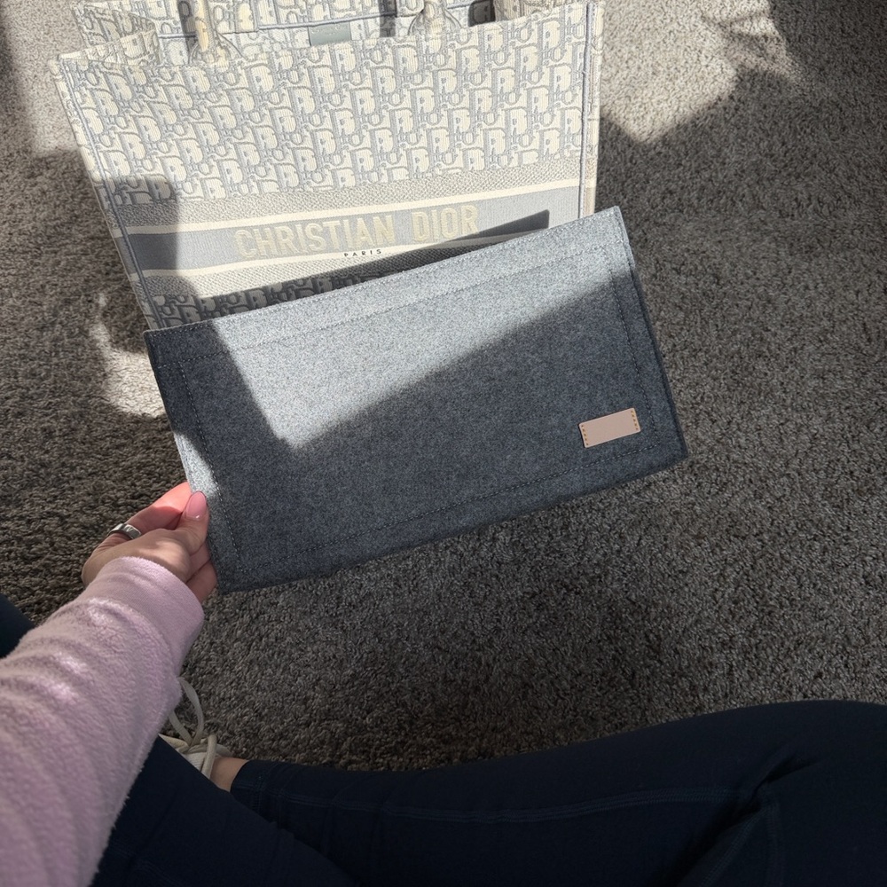 Dior Large Oblique Book Tote - Picture 11 of 12